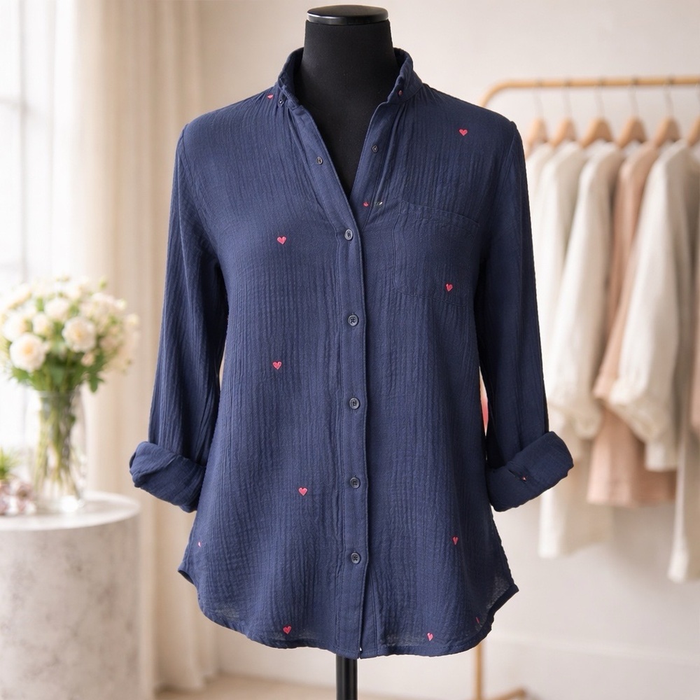 beachlunchlounge Navy and Pink Button-Down Shirt